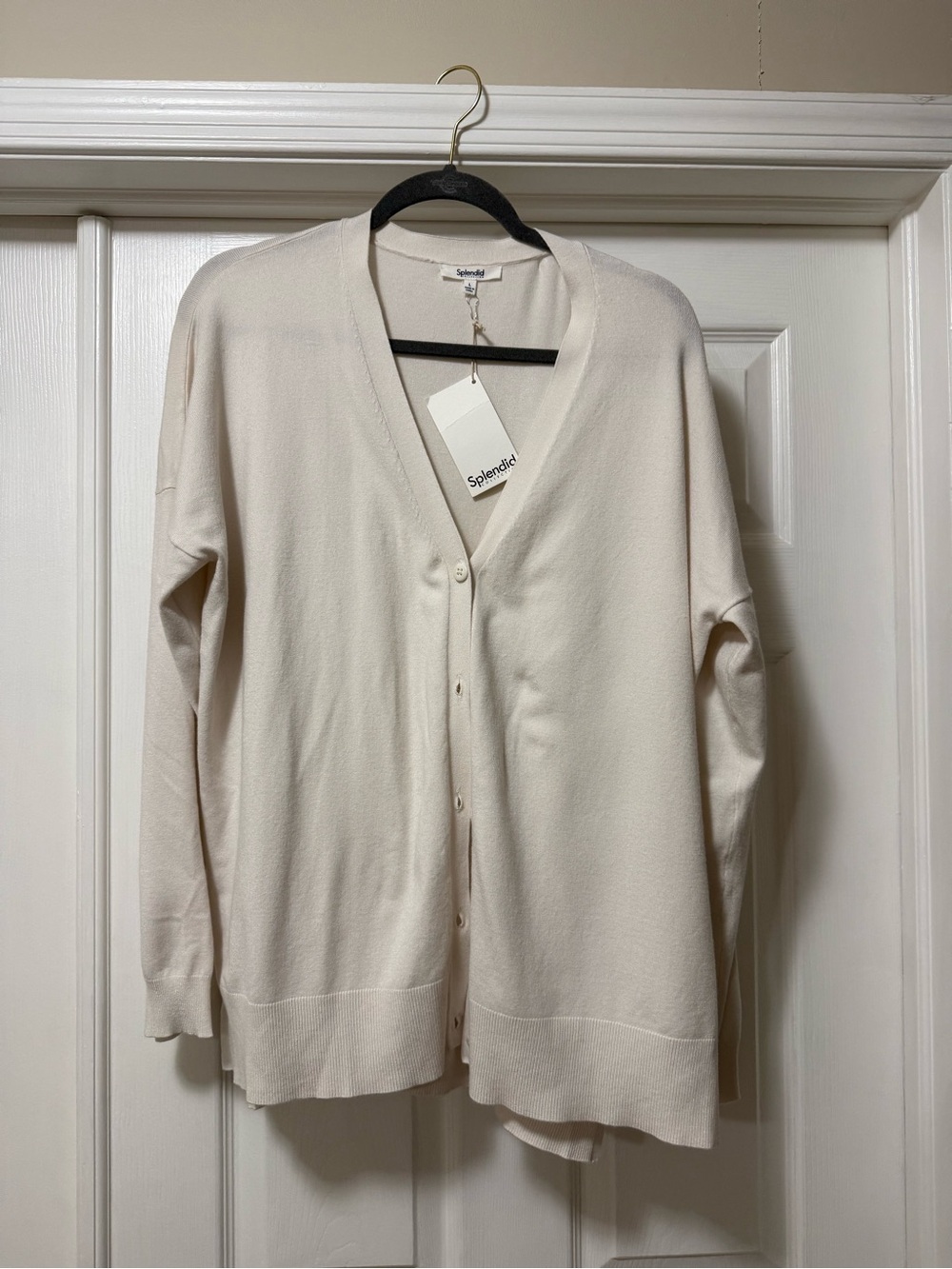 Splendid Cream V-Neck Button Front Cardigan